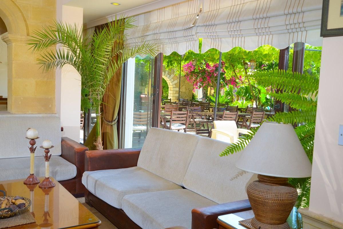 Hotel Pia Bella Kyrenia  Esterno foto